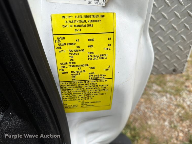 image for item FN2512 2014 Ford F550 Super Duty bucket truck