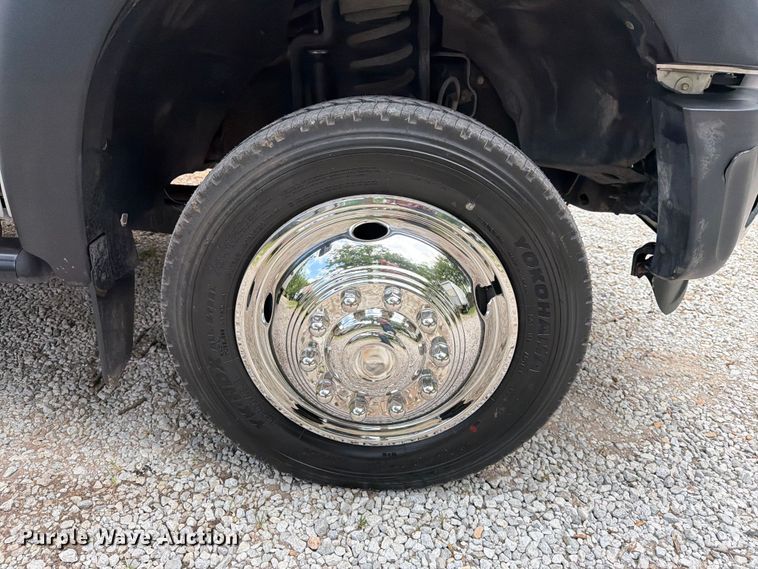 image for item FN2512 2014 Ford F550 Super Duty bucket truck