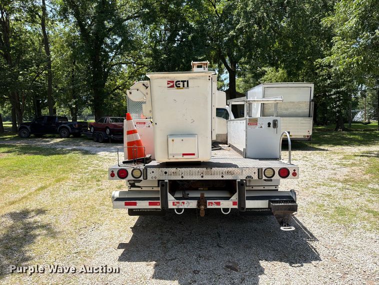 image for item FN2513 2015 Ford F450 Super Duty bucket truck