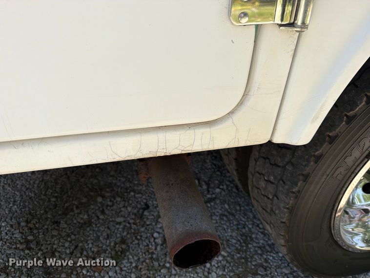 image for item FN2513 2015 Ford F450 Super Duty bucket truck