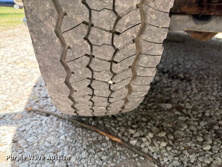 image for item FN2513 2015 Ford F450 Super Duty bucket truck