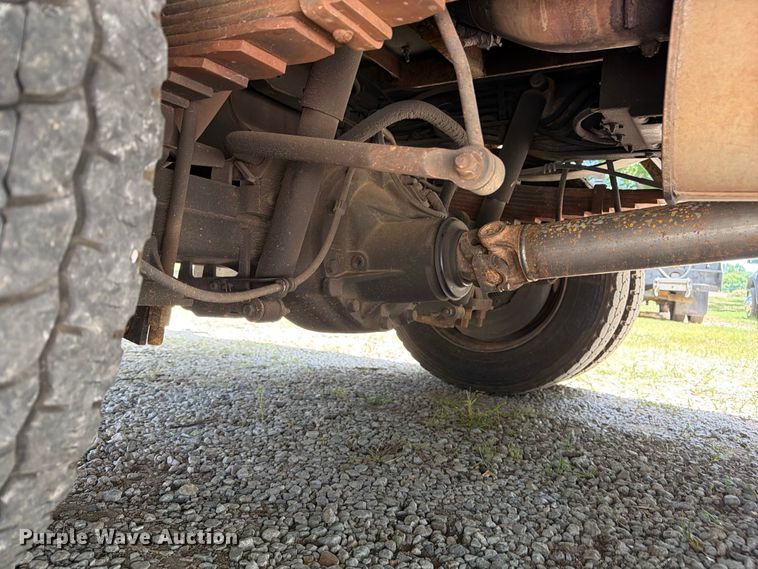image for item FN2513 2015 Ford F450 Super Duty bucket truck