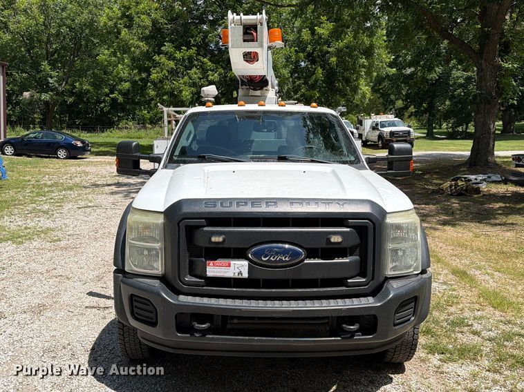 image for item FN2514 2015 Ford F450 Super Duty bucket truck