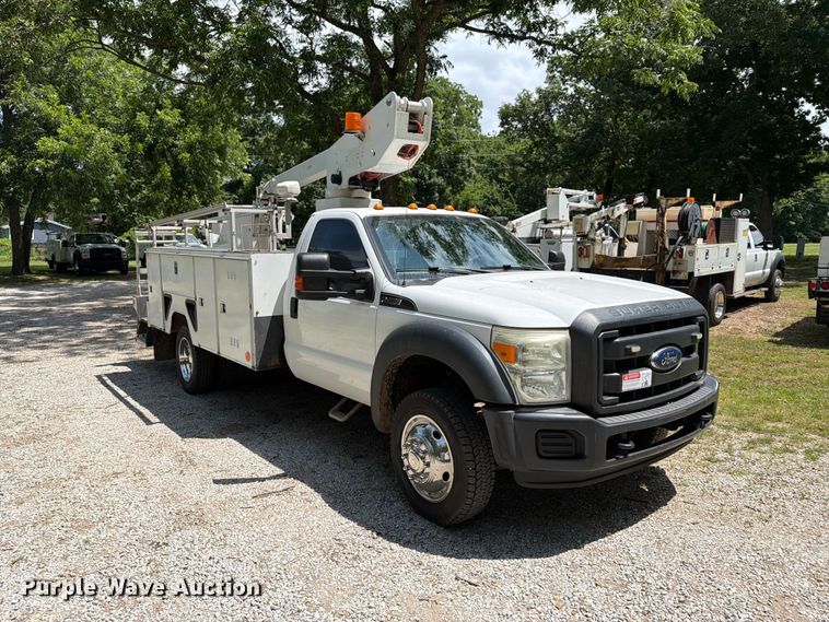 image for item FN2514 2015 Ford F450 Super Duty bucket truck