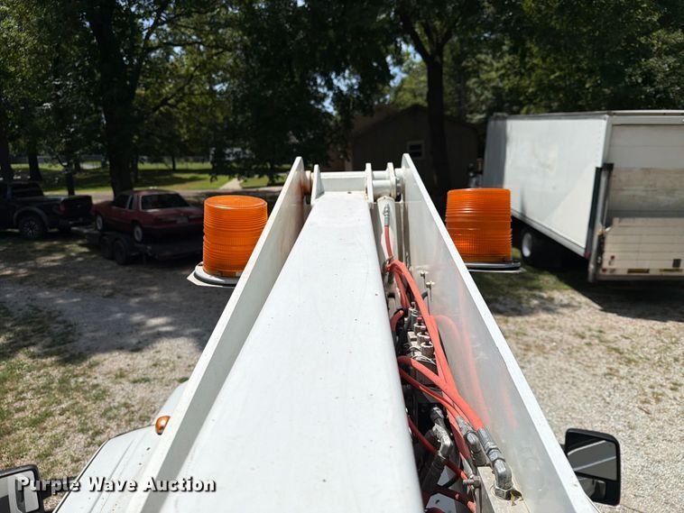 image for item FN2514 2015 Ford F450 Super Duty bucket truck