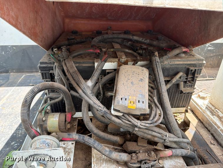 image for item FN2514 2015 Ford F450 Super Duty bucket truck