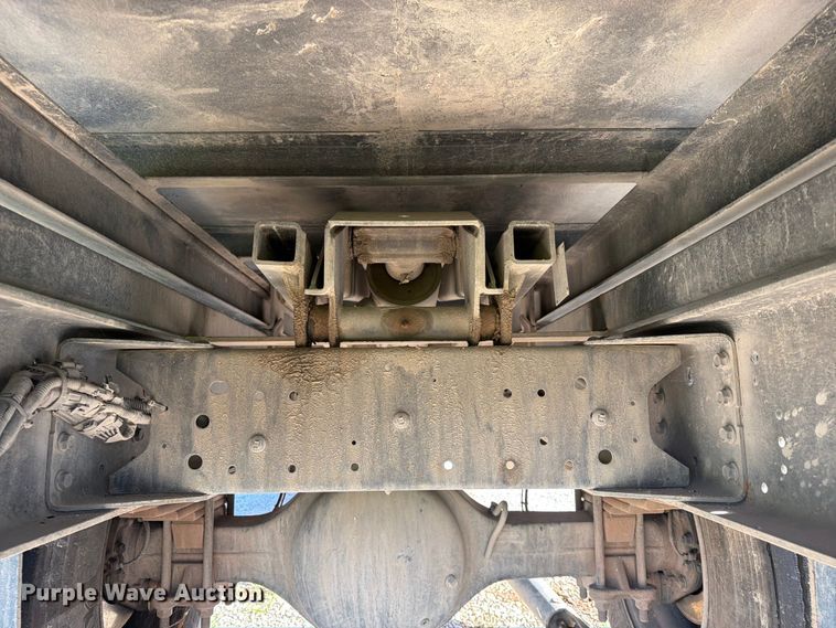image for item FN2516 2007 GMC C7500 forestry bucket truck