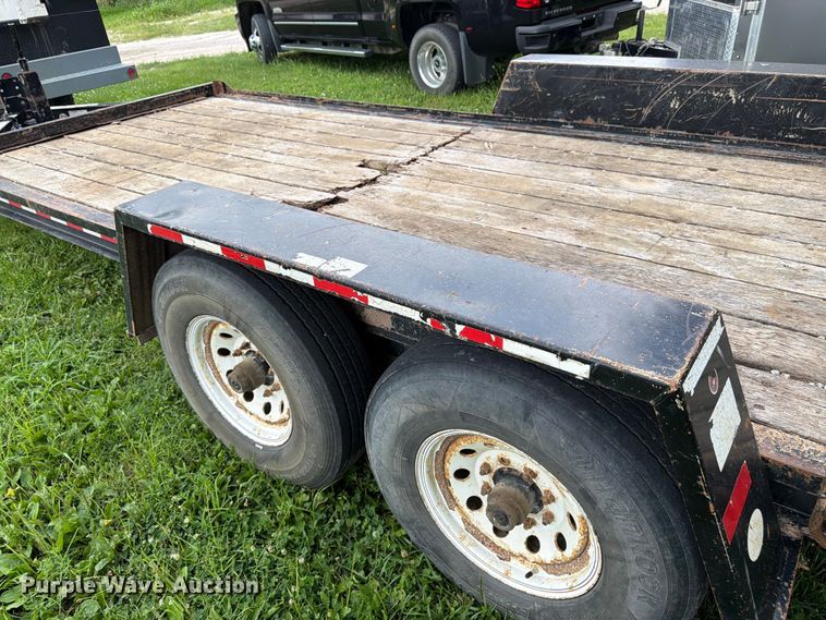 image for item FN5748 2010 Towmaster T-1200 equipment trailer