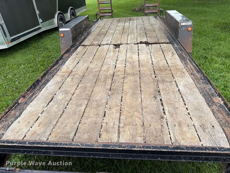 image for item FN5748 2010 Towmaster T-1200 equipment trailer