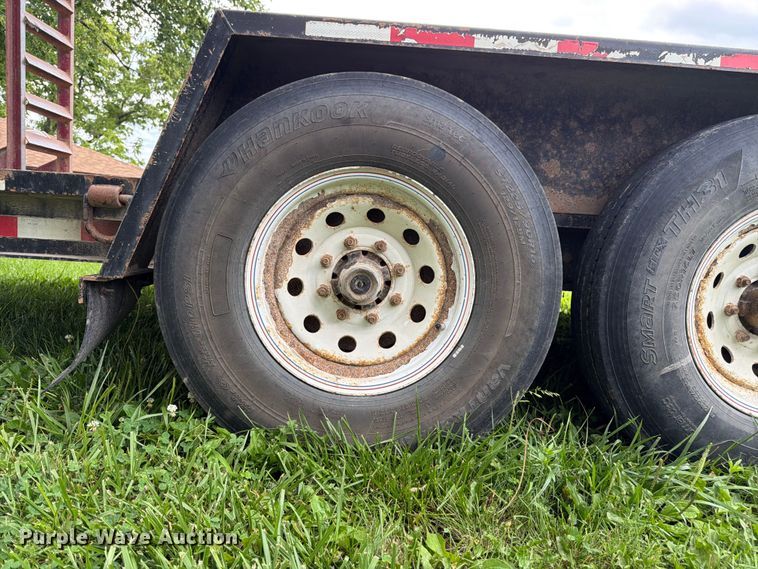 image for item FN5748 2010 Towmaster T-1200 equipment trailer