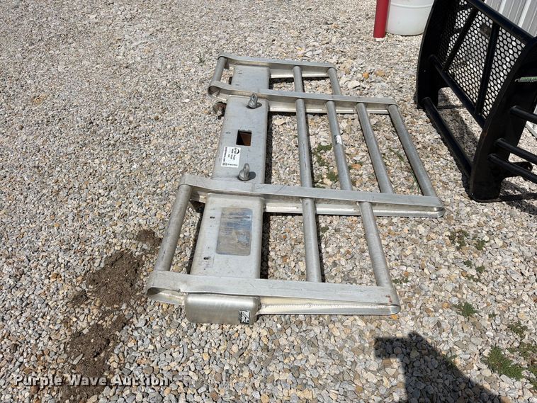 image for item FN5763 (2) grill guards