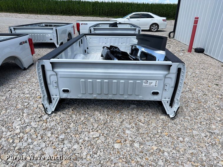 image for item FN5766 Ford pickup truck bed