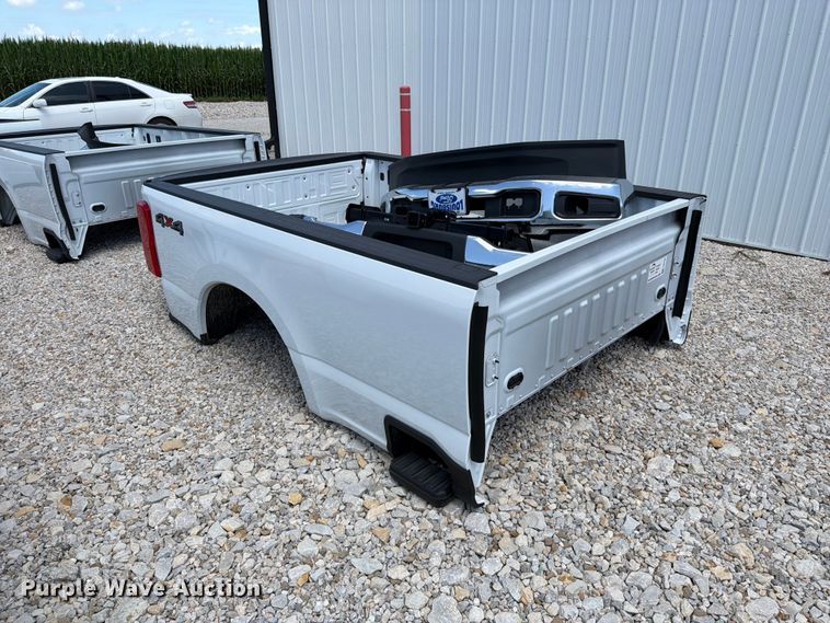 image for item FN5766 Ford pickup truck bed