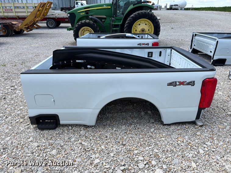 image for item FN5766 Ford pickup truck bed