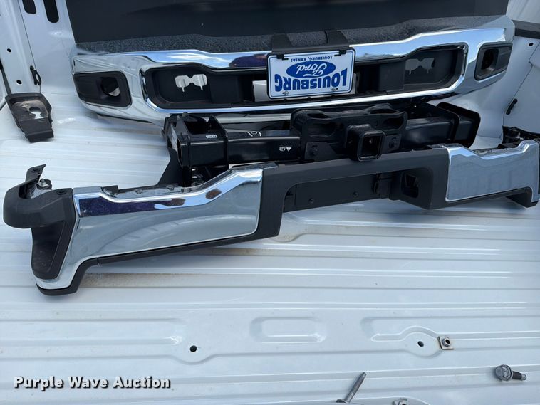 image for item FN5766 Ford pickup truck bed