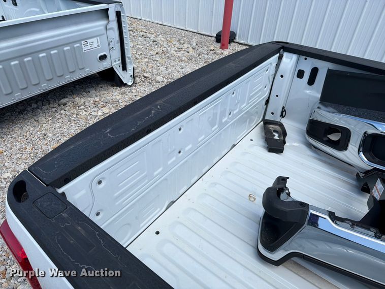 image for item FN5766 Ford pickup truck bed
