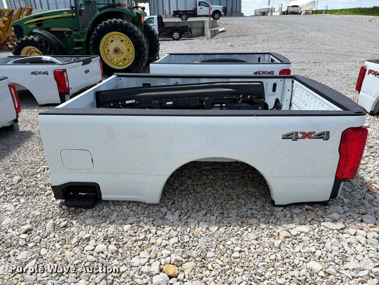 image for item FN5767 Ford pickup truck bed