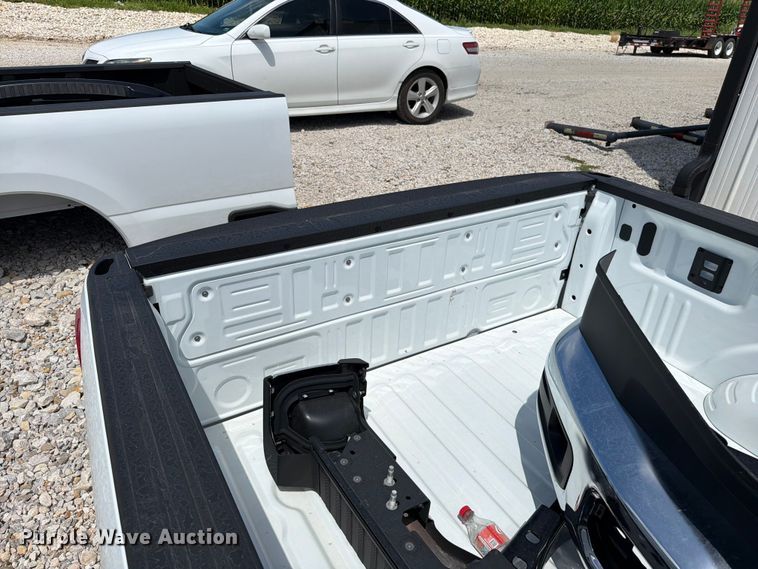 image for item FN5767 Ford pickup truck bed
