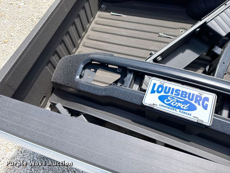 image for item FN5768 Ford pickup truck bed