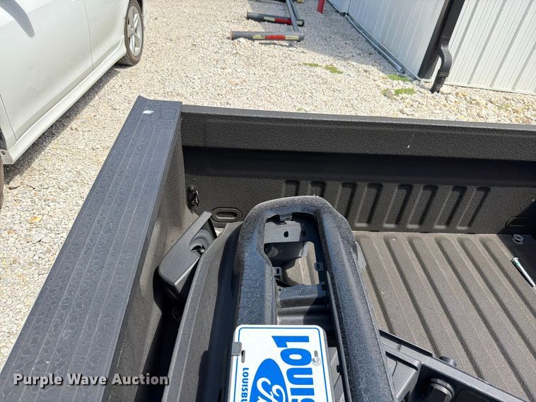 image for item FN5768 Ford pickup truck bed