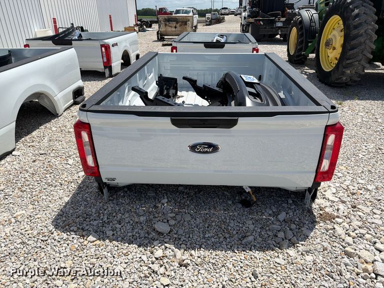 image for item FN5769 Ford Pickup truck bed 