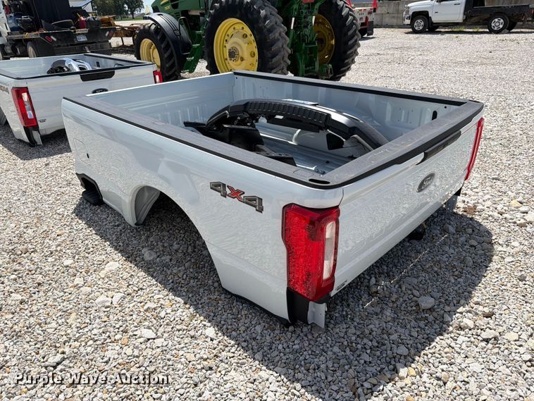 image for item FN5769 Ford Pickup truck bed 