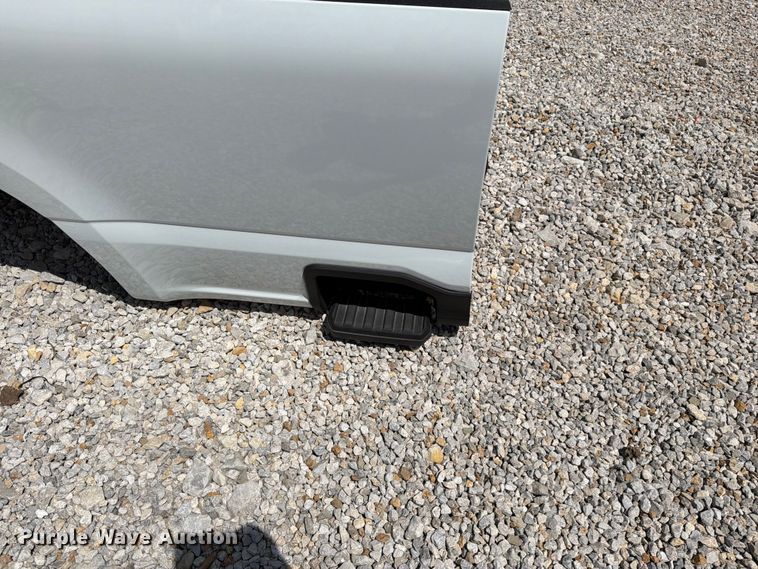 image for item FN5769 Ford Pickup truck bed 
