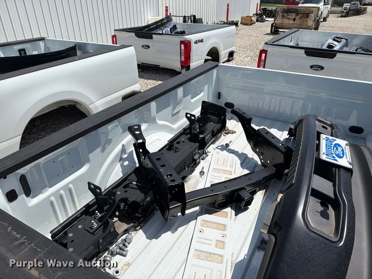 image for item FN5769 Ford Pickup truck bed 