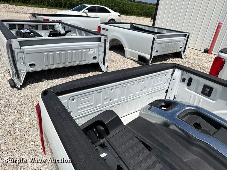 image for item FN5770 Ford pickup truck bed 