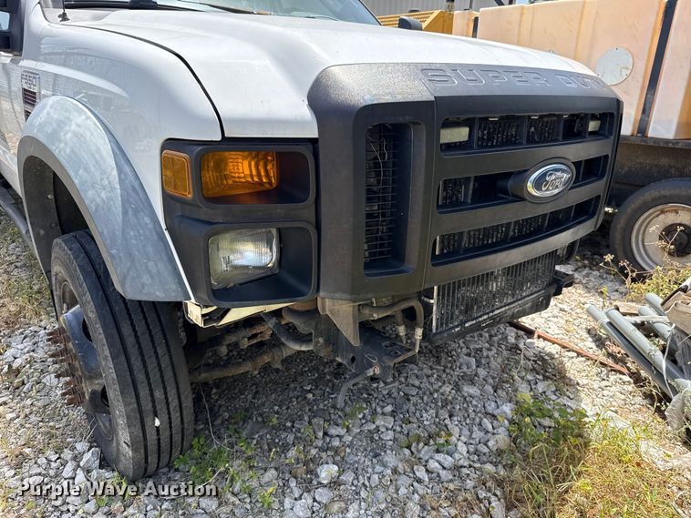 image for item FO4506 2008 Ford F550 Super Duty XL Crew Cab service truck