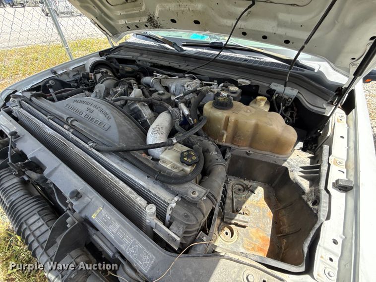image for item FO4506 2008 Ford F550 Super Duty XL Crew Cab service truck
