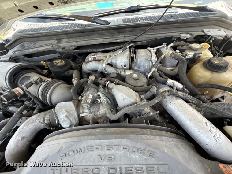 image for item FO4506 2008 Ford F550 Super Duty XL Crew Cab service truck