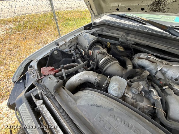 image for item FO4506 2008 Ford F550 Super Duty XL Crew Cab service truck