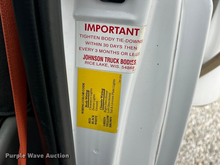 image for item FT6001 2018 Ford E450 Super Duty refrigerated delivery truck