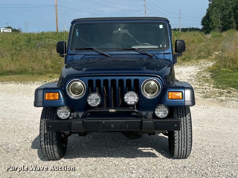 image for item FT6007 2004 Jeep Wrangler SUV