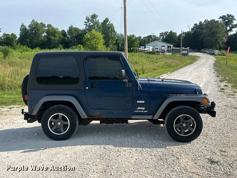 image for item FT6007 2004 Jeep Wrangler SUV