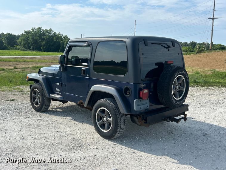 image for item FT6007 2004 Jeep Wrangler SUV