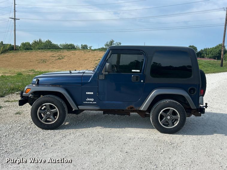 image for item FT6007 2004 Jeep Wrangler SUV