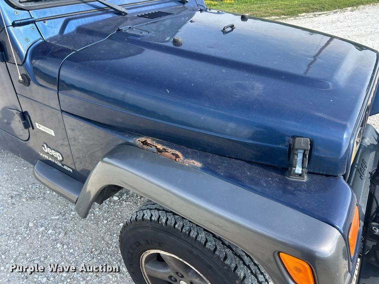 image for item FT6007 2004 Jeep Wrangler SUV