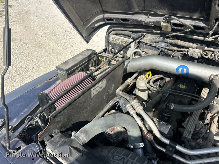 image for item FT6007 2004 Jeep Wrangler SUV