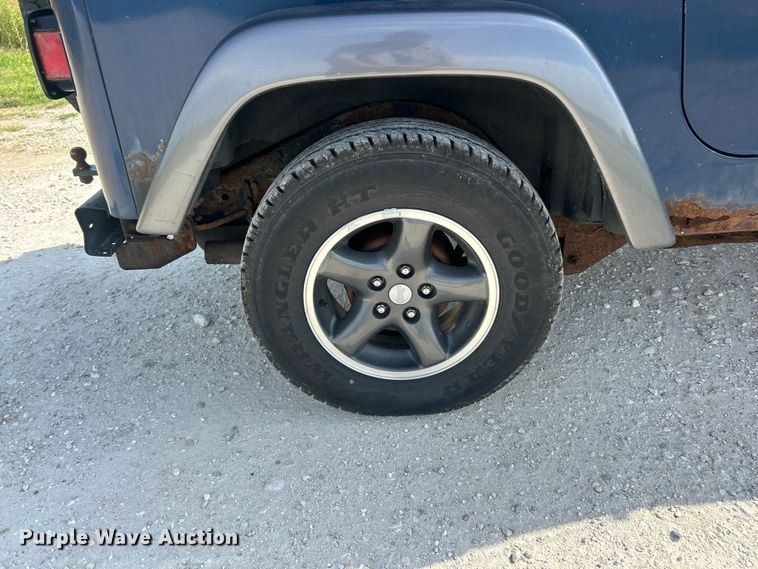 image for item FT6007 2004 Jeep Wrangler SUV