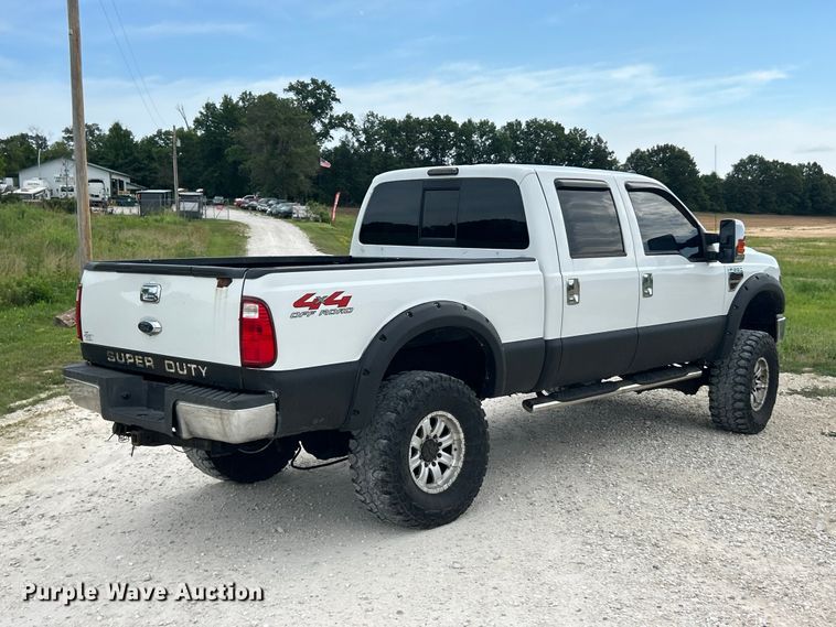 image for item FT6009 2008 Ford F250 Super Duty  XLT Crew Cab pickup truck