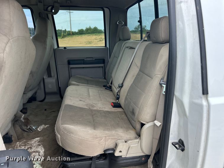 image for item FT6009 2008 Ford F250 Super Duty  XLT Crew Cab pickup truck