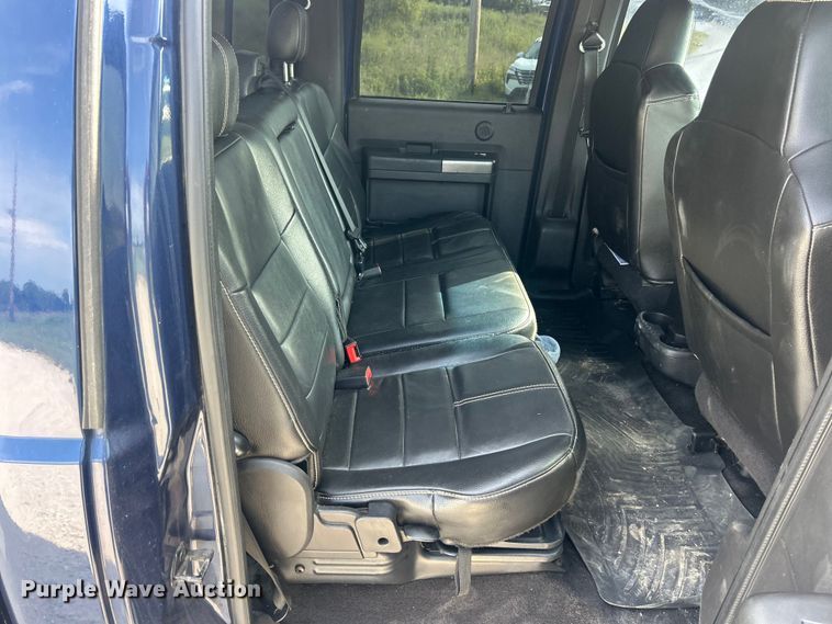 image for item FT6010 2008 Ford F250 Super Duty Crew Cab pickup truck
