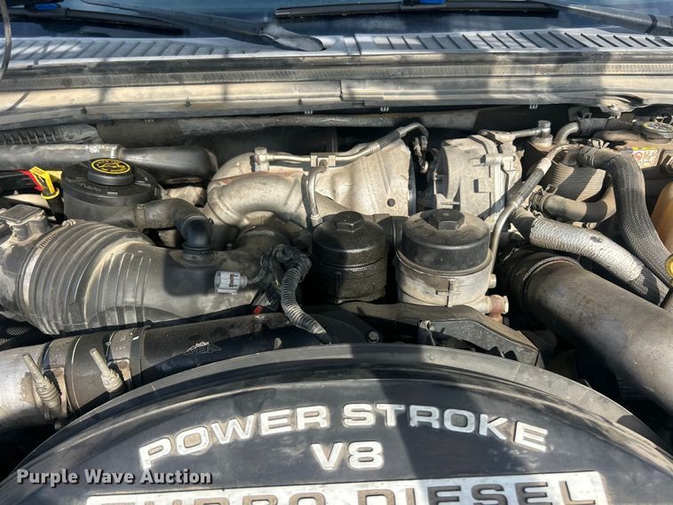 image for item FT6010 2008 Ford F250 Super Duty Crew Cab pickup truck