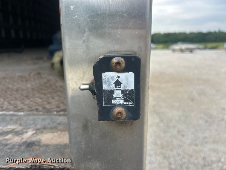 image for item FT6011 Waltco HLF-30 end gate lift