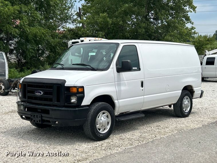 image for item FT6013 2011 Ford E250 van