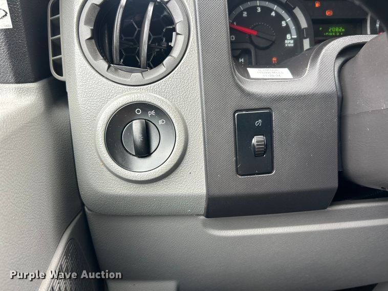 image for item FT6013 2011 Ford E250 van