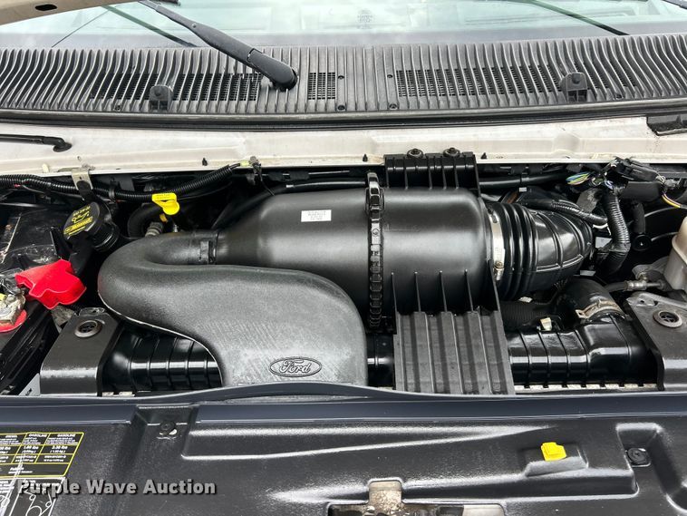 image for item FT6013 2011 Ford E250 van
