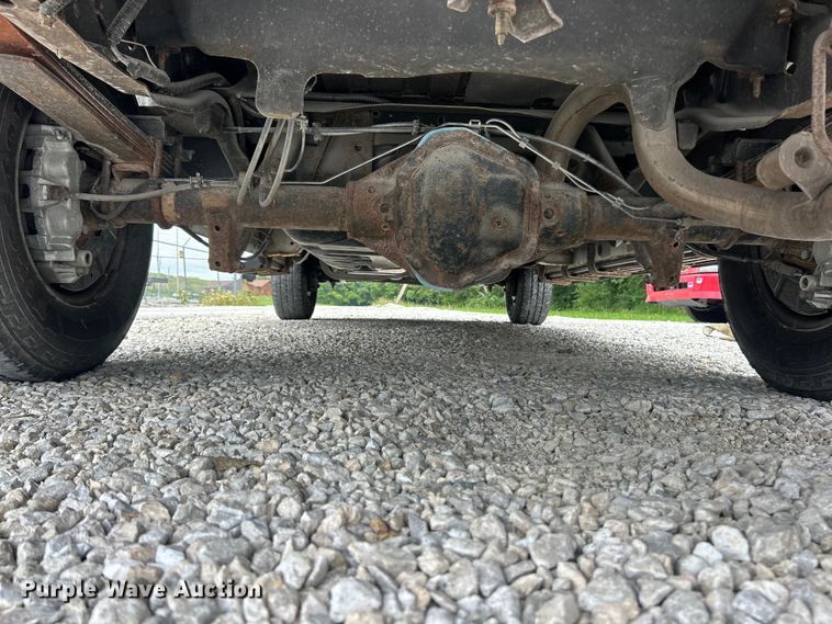 image for item FT6013 2011 Ford E250 van